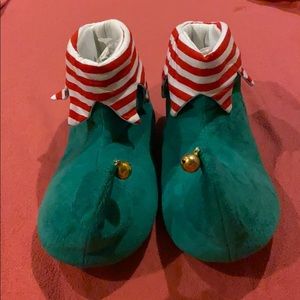 Elf House Slippers Size Large (9-10)